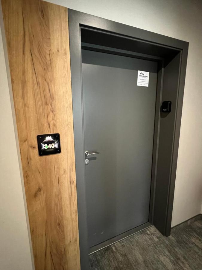 Aparthotel Apartamenty Czarna Gora 340 西恩纳 外观 照片